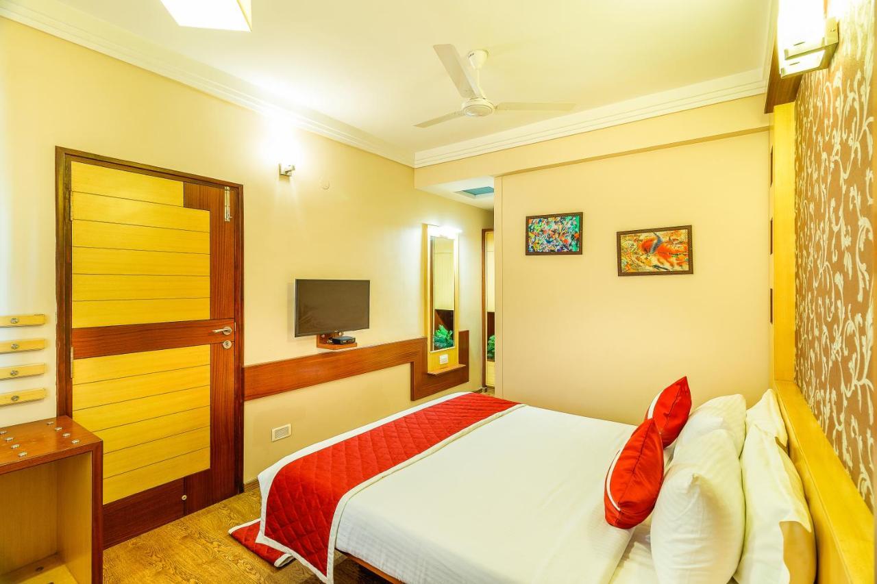 Octave Kanthi Comforts Bangalore Exterior photo